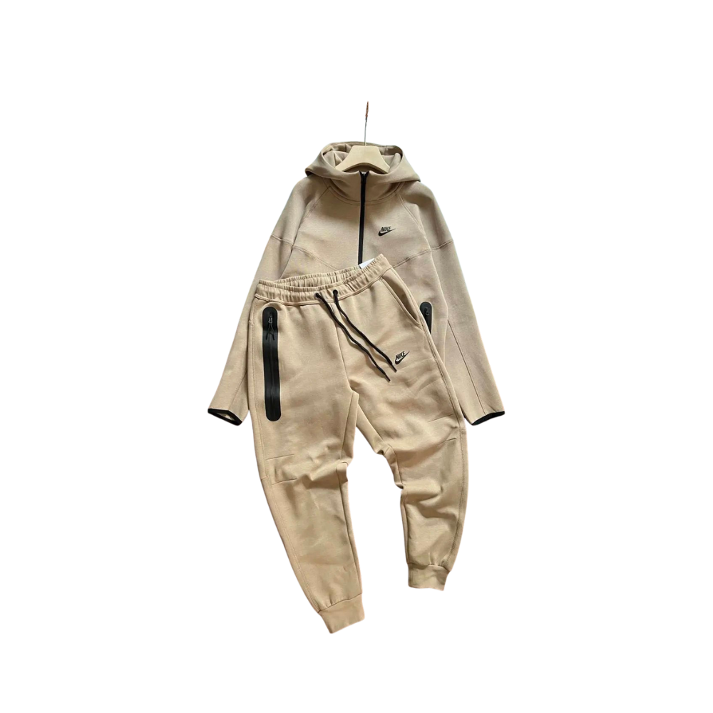 NikeTech Tracksuit Vendor